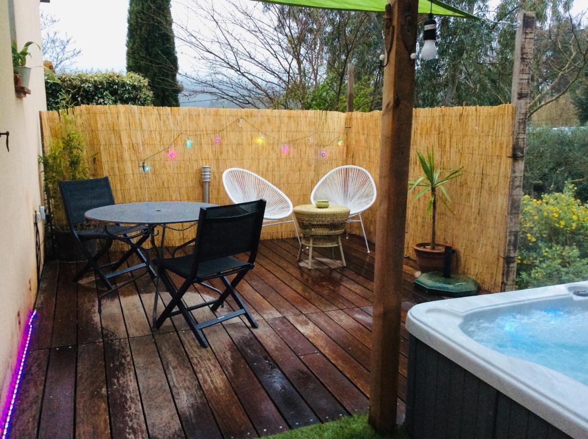 l'Oustaou B&B Piscine&Spa Besse-sur-Issole Esterno foto