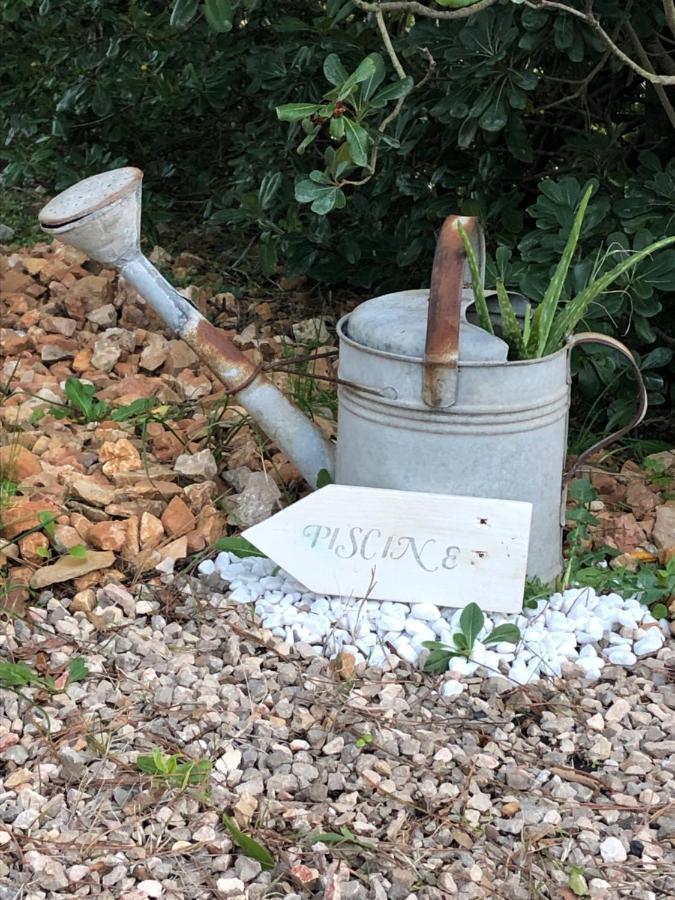 l'Oustaou B&B Piscine&Spa Besse-sur-Issole Esterno foto